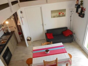T2 + mezzanine avec balcon, parking privatif à Saint-Hilaire-de-Riez - FR-1-324-447